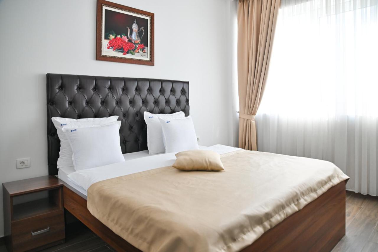 Motel Celebic Mitrovici  Eksteriør billede